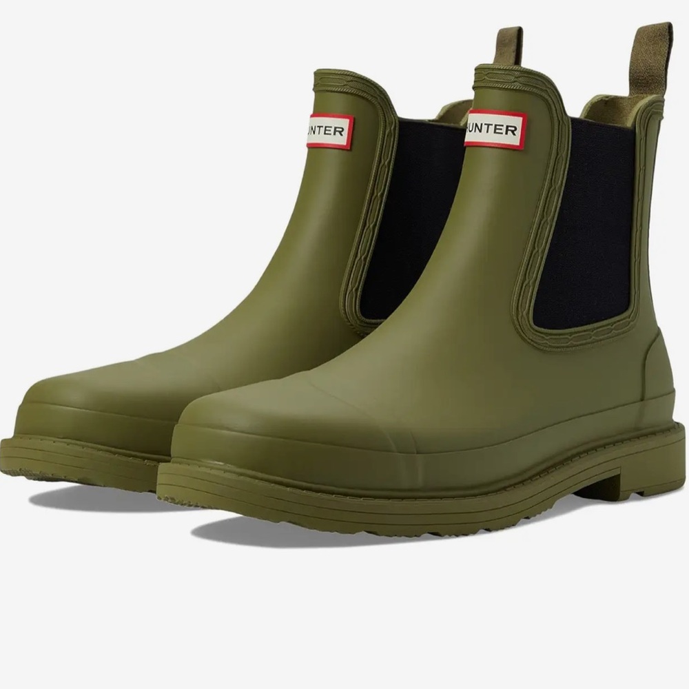 Hunter UTILITY GREEN Commando Chelsea Boot